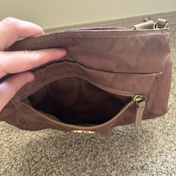 Coach Signature Getaway Nylon File Crossbody Shoulder Bag Brown Travel Pocket - Picture 9 of 11
